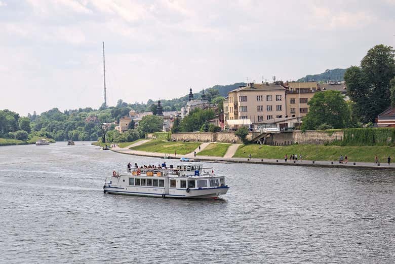 Disfrutando de la excursión en barco