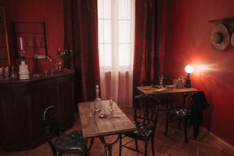 Habitación temática inspirada en la vida de Vincent van Gogh