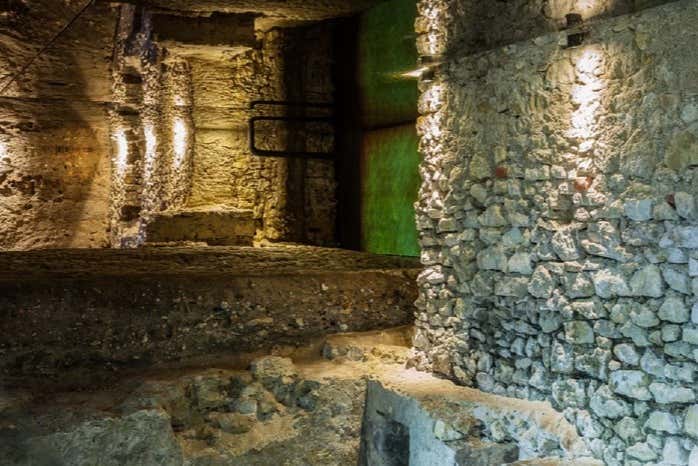 Discover Krakow in the 12th and 13th centuries