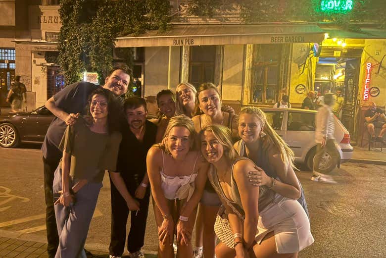 Photo souvenir de la tournée des bars à Cracovie !