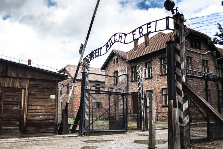 Entrada a Auschwitz-Birkenau