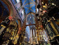 Basilica di Santa Maria, interno