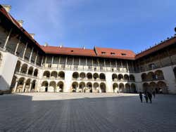 Castello di Wawel, cortile