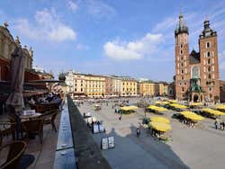 Viste dalla terrazza del Mercato dei Panni