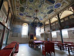 Sinagoga Kupa, interno