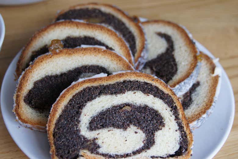 Learn the process of making typical dishes