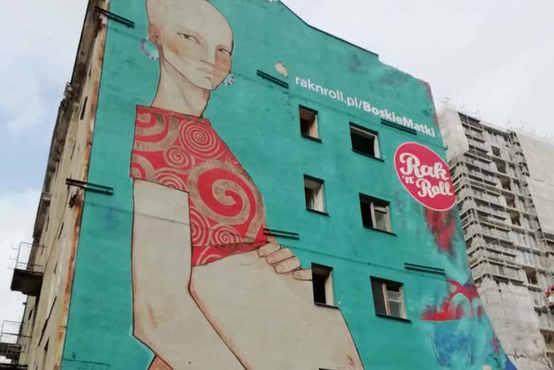 Veremos la singular decoración de varios murales