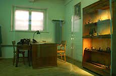 Mausoleo de la lucha y el martirio