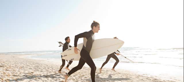 Cours de surf sur la plage de Galé
