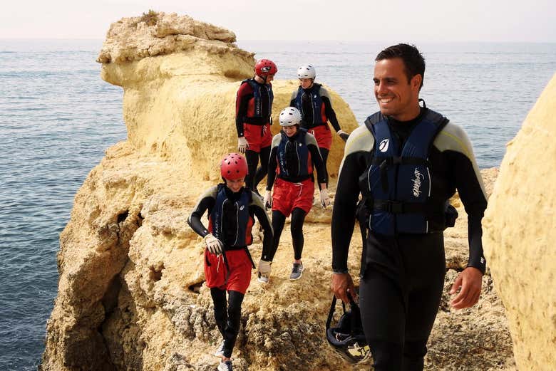 Coasteering at Praia de São Rafael