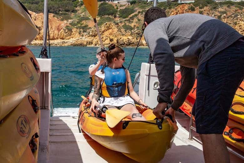 Tour en kayak por las cuevas de Benagil