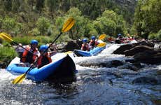 Rafting en canoa por el río Paiva + Tour en 4x4 por Aldeia da Paradinha