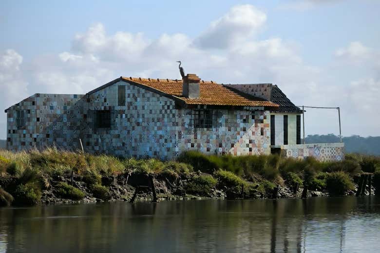 Asombraos con las construcciones históricas en islotes