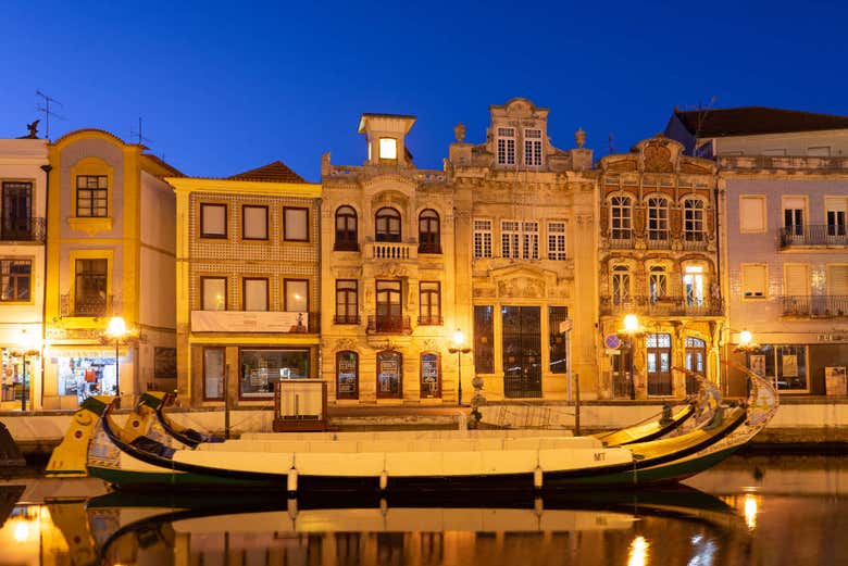 Aveiro al caer la noche