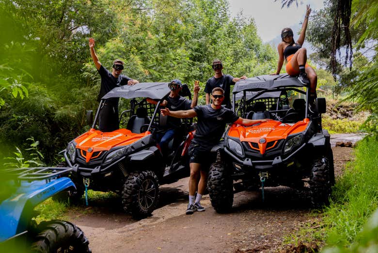 Preparados para recorrer en buggy el este de Madeira