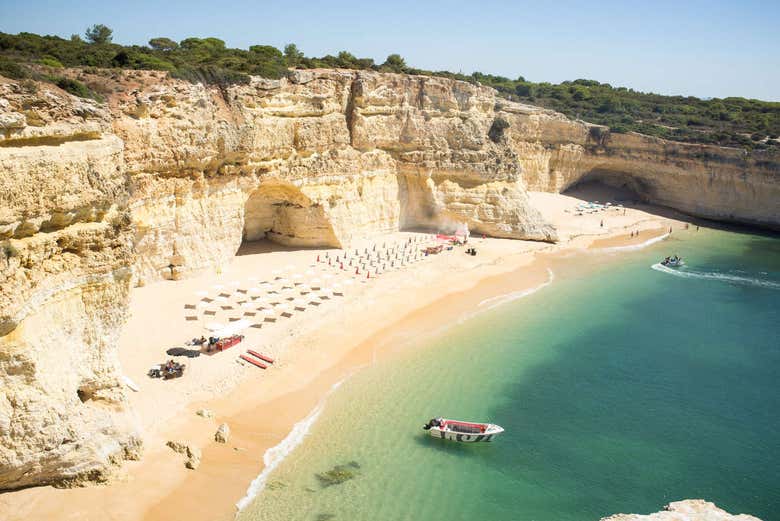 Vista aérea de la playa de la Marina