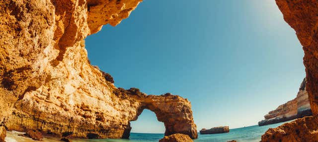 Paseo en barco privado por el Algarve