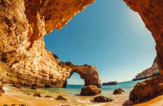 Paseo en barco privado por el Algarve
