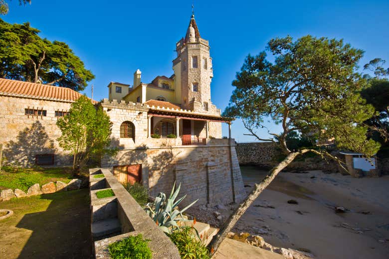 Palacio de los Condes de Castro Guimarães