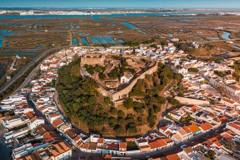 Vue panoramique sur Castro Marím