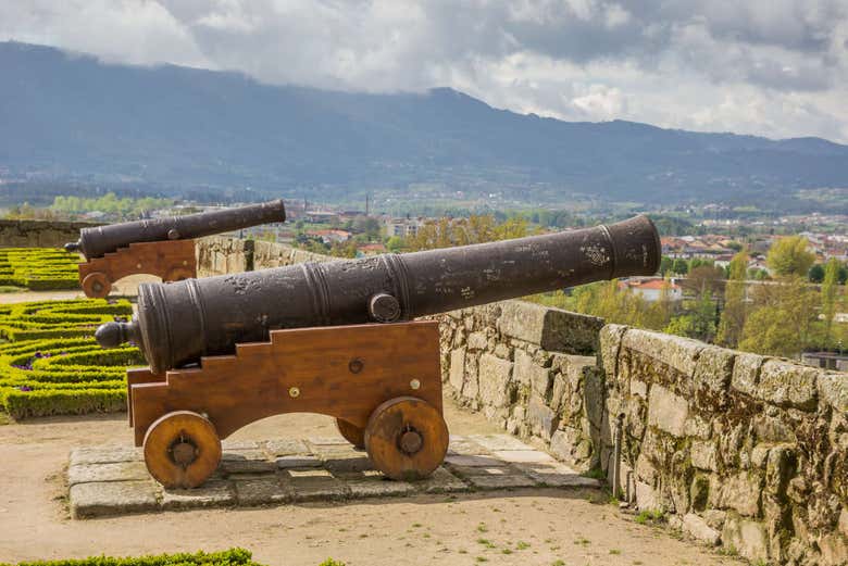 Canhões nos Jardins do Castelo de Chaves
