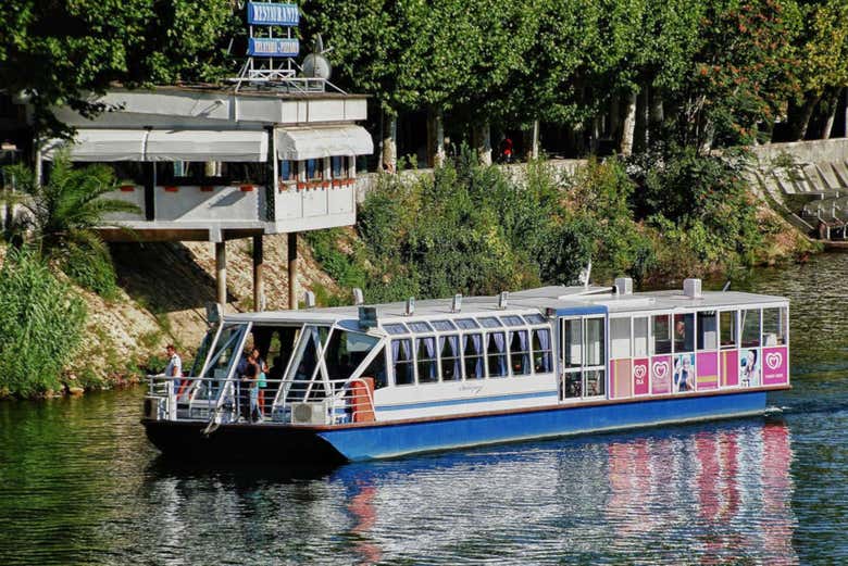 Barco turístico de Coímbra