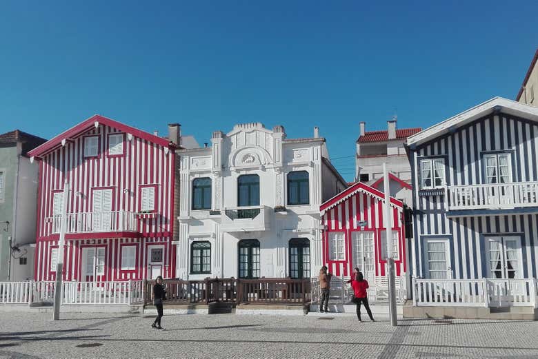 Casas de colores en Costa Nova