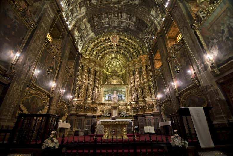 Conoceréis el esplendor barroco de Santa Clara-a-Nova