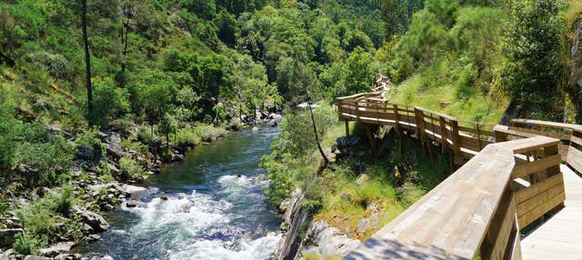 Senderismo por los Pasadizos del Paiva