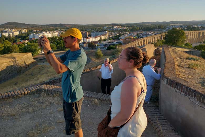 Visitando las murallas