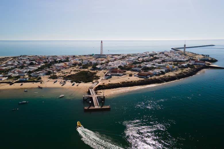 Navegando para a ilha do Farol
