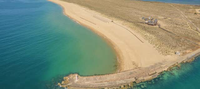 Passeio de barco pelas ilhas Deserta e Farol