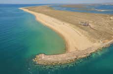 Paseo en barco por las islas Deserta y Farol