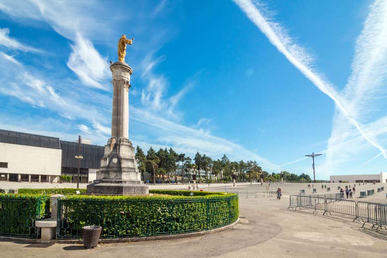 Sacred Heart of Jesus Monument