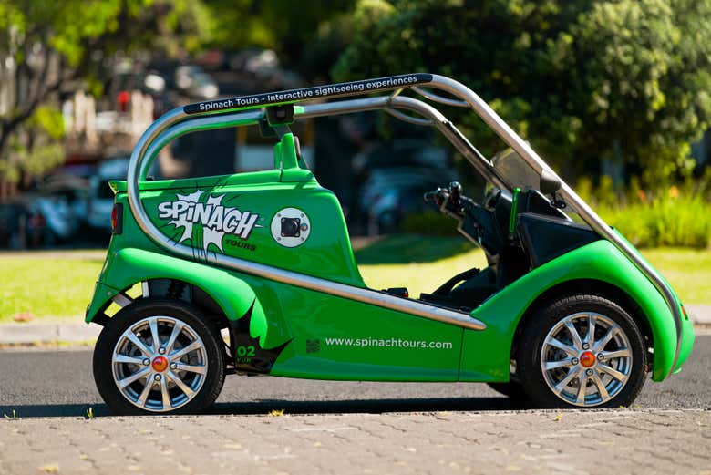 Funchal Electric Car Rental in Madeira Book at