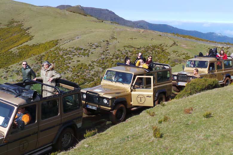 Disfrutando del paseo en jeep