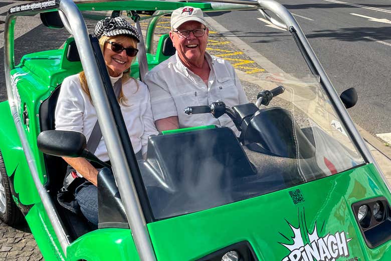 Funchal Electric Car Rental in Madeira Book at