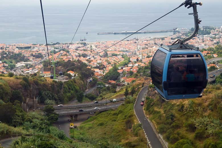 Sulla funivia di Funchal