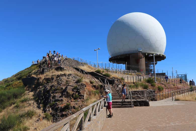 Haremos una parada en el Pico do Arieiro