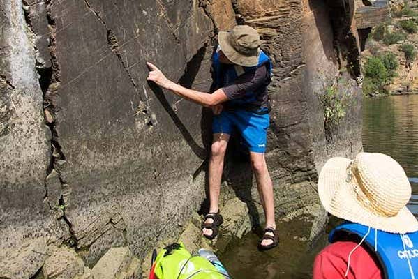 Conoceremos el arte rupestre en los márgenes del río