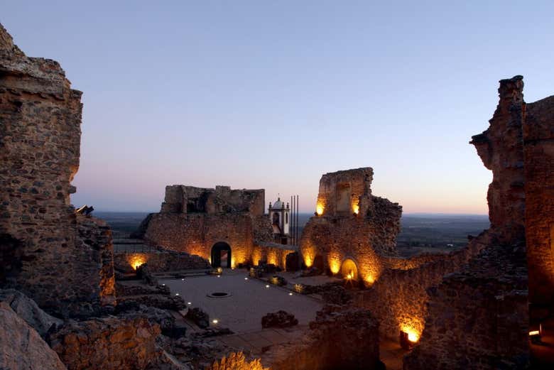 Castelo Rodrigo al anochecer