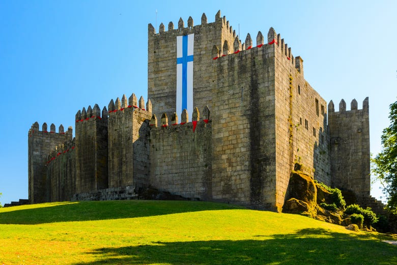  Castillo de Guimarães, el gran emblema de la ciudad
