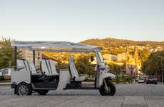 Tour de tuk tuk por Guimarães