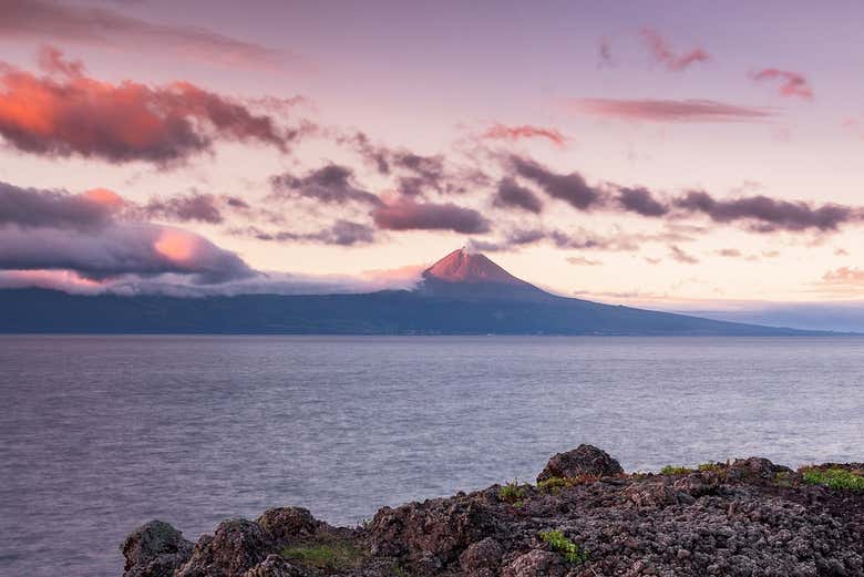 Volcan Pico au coucher du soleil