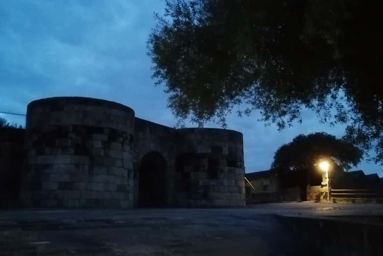 Muralla de Idanha-a-Velha al anochecer