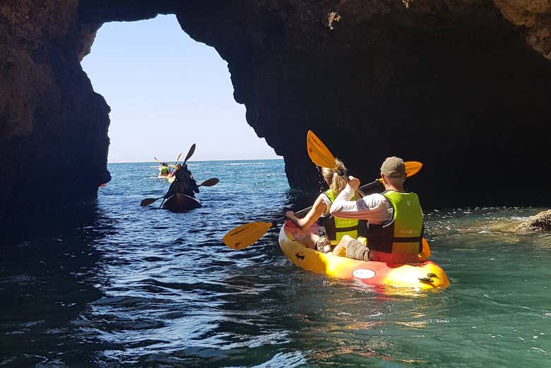 Disfrutando de la ruta en kayak