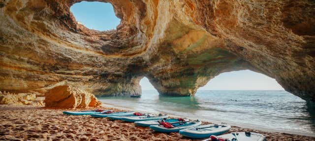 Paddle surf en las cuevas de Benagil