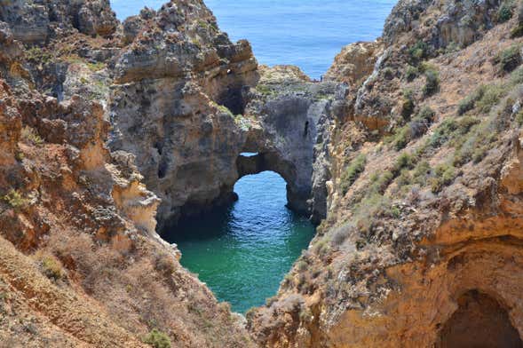 Paseo en barco a las cuevas de Ponta da Piedade