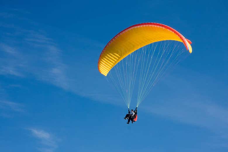 Durante l'avventura in parapendio