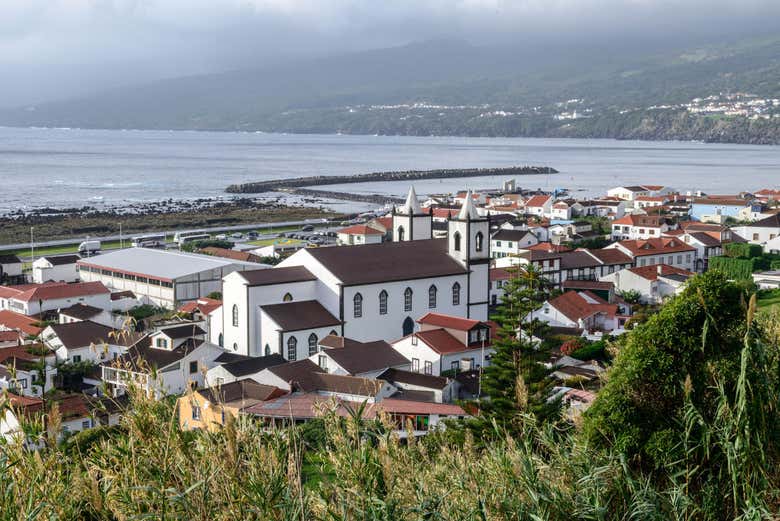 Zarparemos desde Lajes do Pico